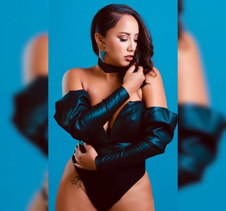 Leila Grey kunst erwachsene galerien