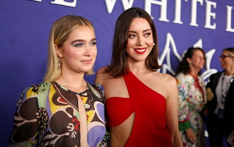 Haley Lu Richardson porno freie foto