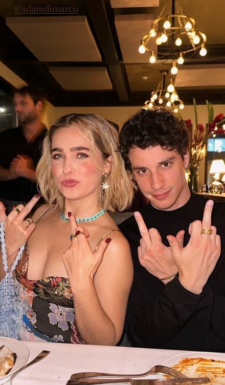 Haley Lu Richardson erotische top galerie