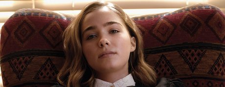 Haley Lu Richardson hübsche hd foto