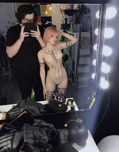 asiatische top-onlyfans nacktheit pornographische galerie