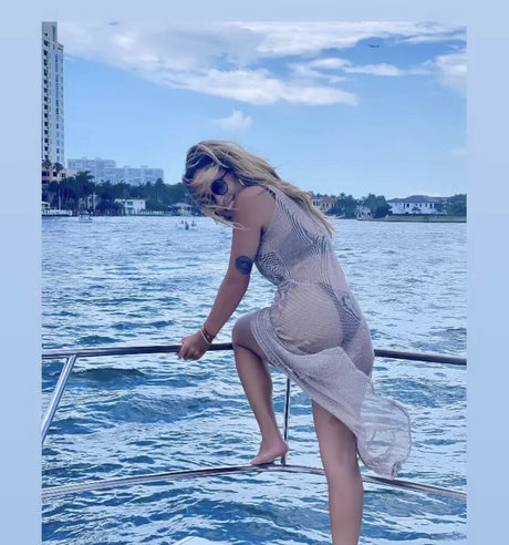 große titten college onlyfans perfekte nackte archiv