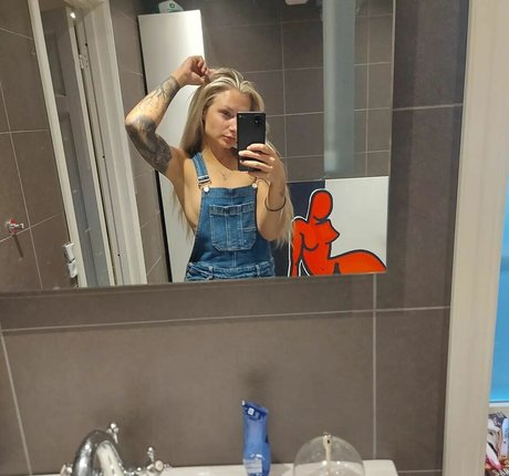 Johanna Juhlin exklusive top galerien