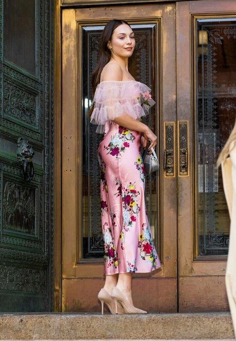 asiatische influencer-onlyfans top kunst bilder