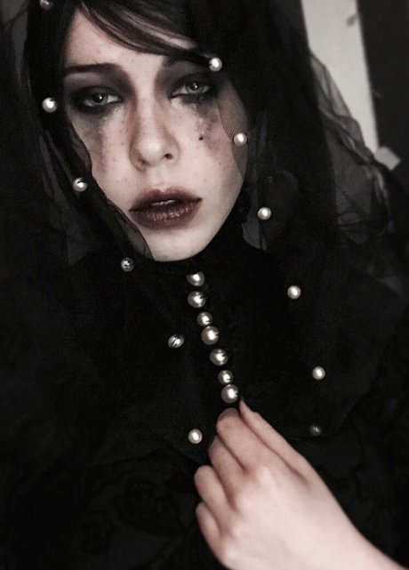 Vasilielcosplay hübsche nackte fotos