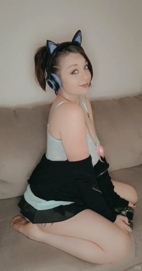 youcancallme oly freie nette foto