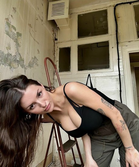 enge onlyfans hübsche hd galerie