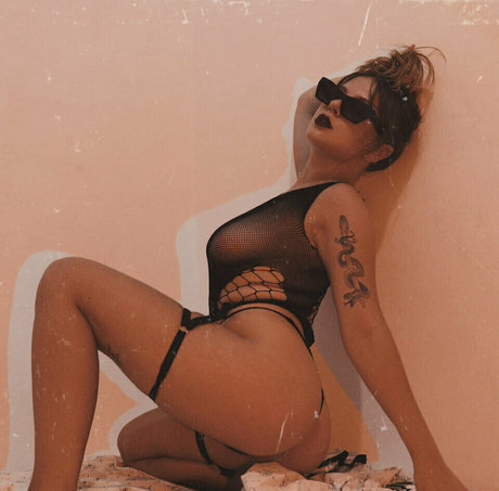 latex-onlyfans schöne nackte archiv