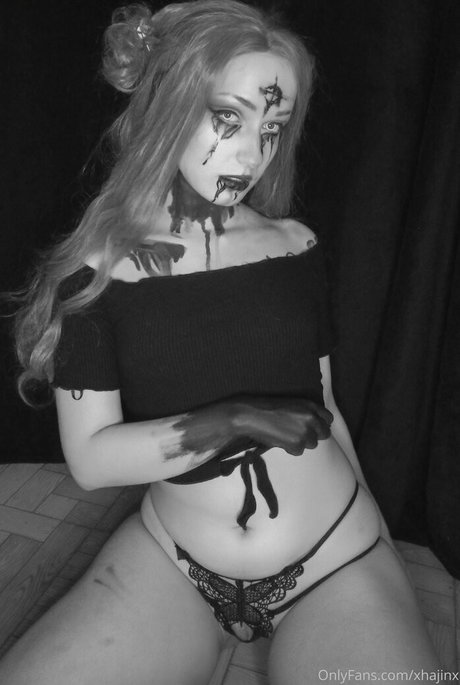 Xhajinx xxx nackte bilder
