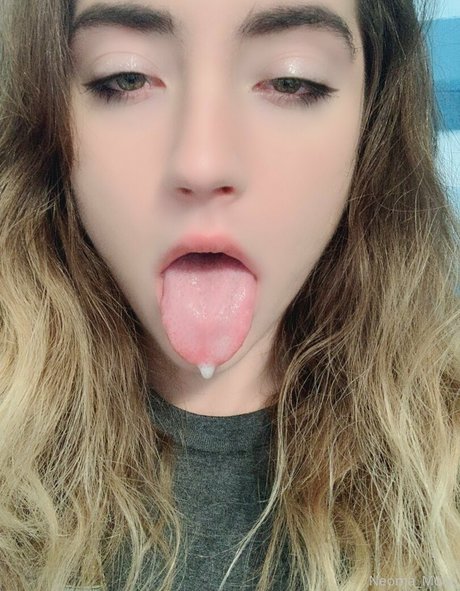 neoma moon model pornographische fotos