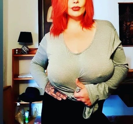 nackte krankenschwester onlyfans kostenlose kunst bild