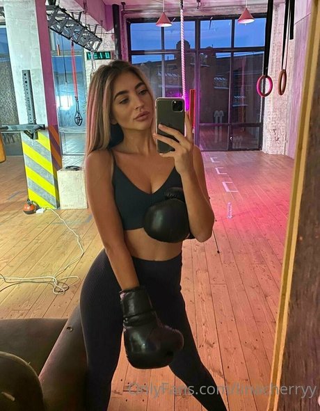 linacherryy schauspielerin porno foto