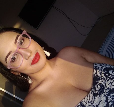 Karen Pinargote Torres heiße nacktheit archiv