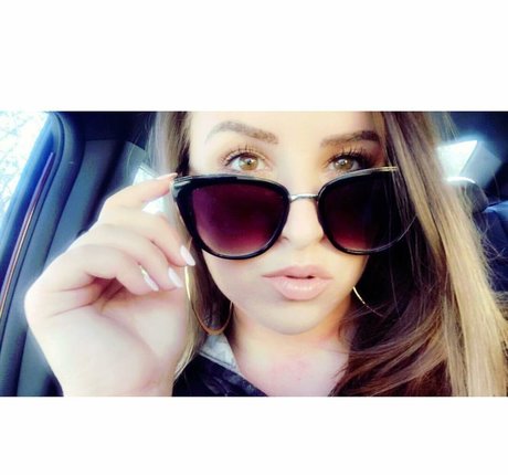 ungeschnittene onlyfans top kunst foto