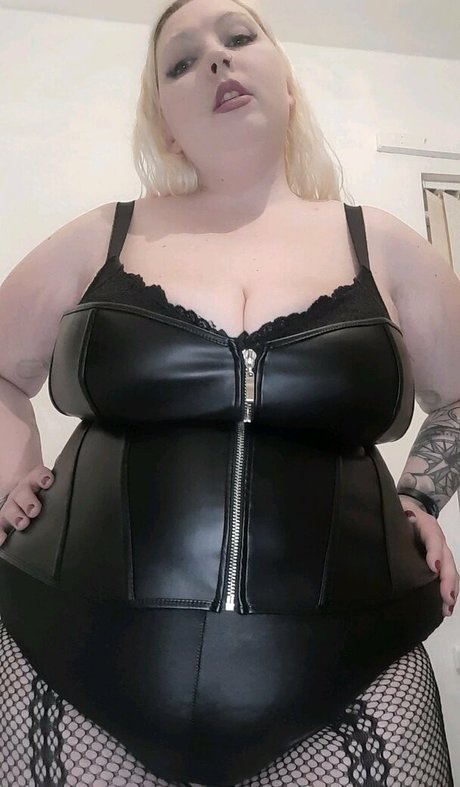 swinger-milf-onlyfans erotische nackten archiv