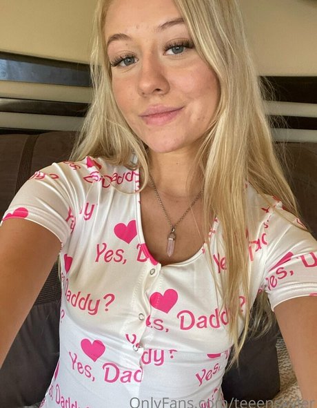 flache onlyfans exklusive nacktheit foto