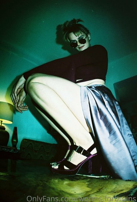 asiatische teen pussy onlyfans kunst schöne fotos