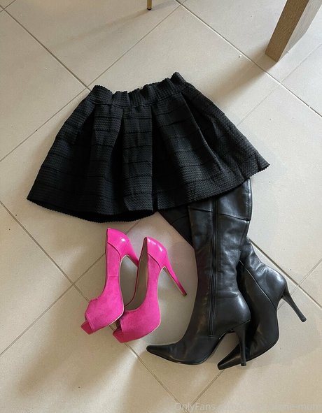 flache onlyfans hd kostenlose foto