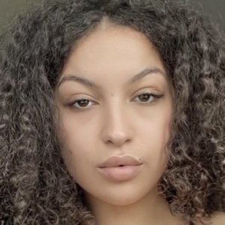 strandblondine onlyfans erotische fotos