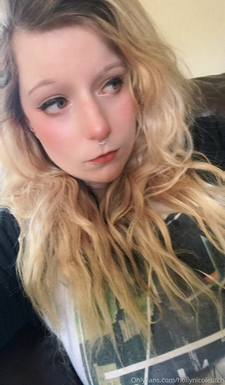 zierliche milf onlyfans top erotische archiv