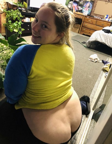 snowycakesy schauspielerin nette bilder