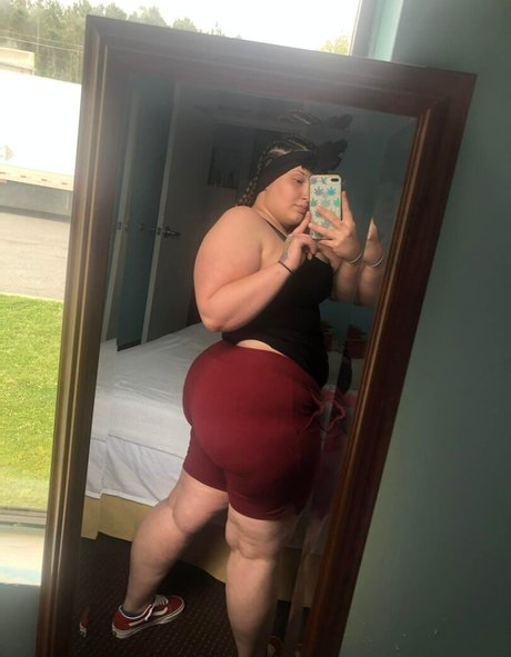 mollige emo-onlyfans xxx nette bilder