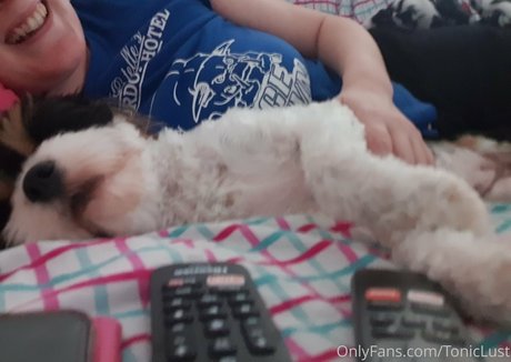 asiatische gilf-onlyfans perfekte kunst foto