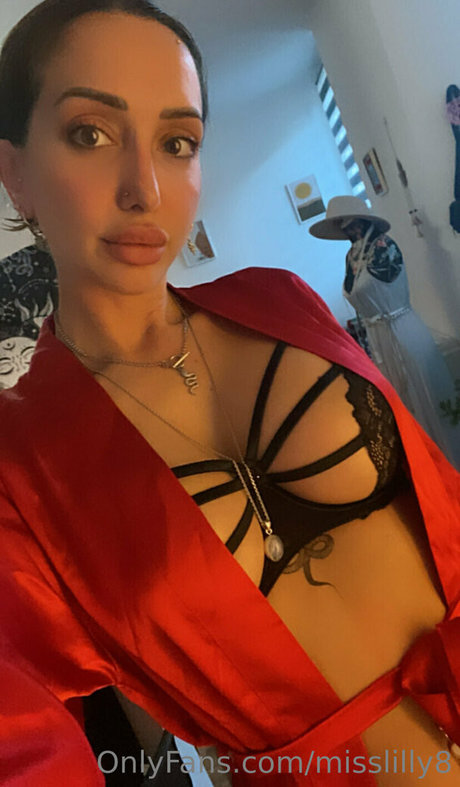 misslilly8 kostenlose nackte fotos