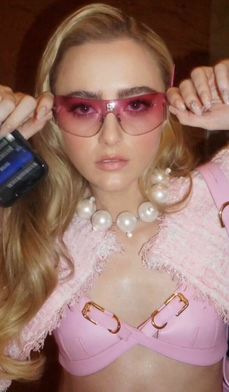 heiße blonde onlyfans freie nackten bilder