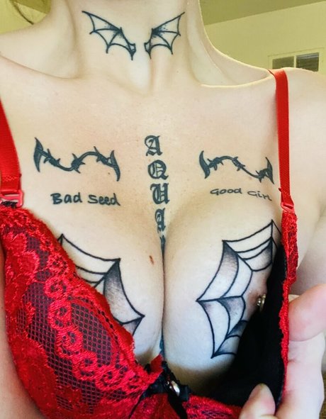 yung cakee top nackten galerie