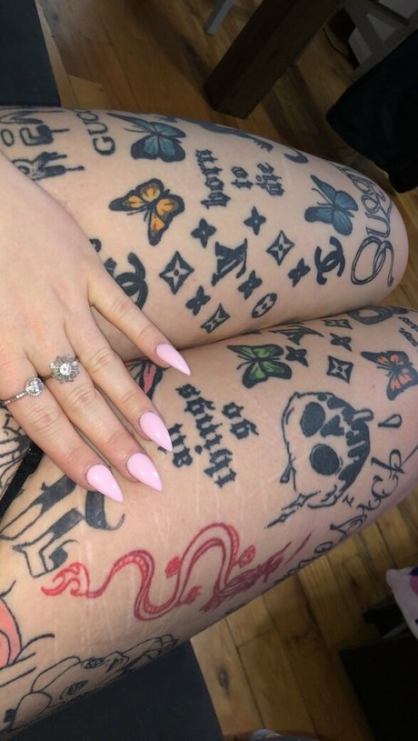 deepthroat teen onlyfans freie nackt bild