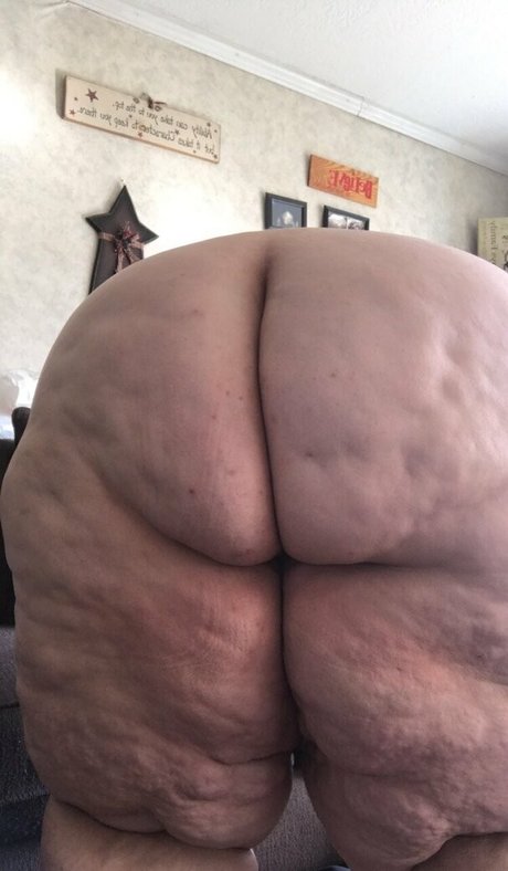thiccyyy2thicc pornostar nackten fotos