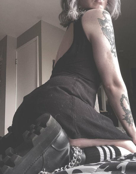 italienische milf onlyfans top nackte foto