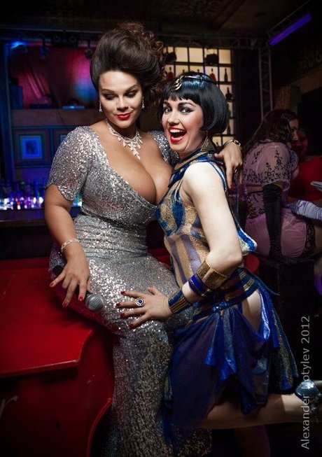 shemale fickt kerl onlyfans porno nackten bilder