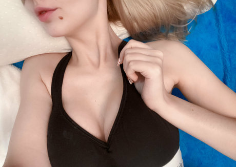 asmr bunny onlyfans top akt galerie