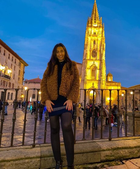 Gulia schöne sexy galerie