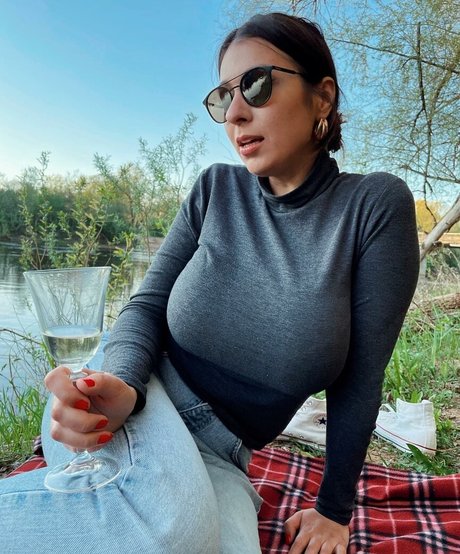 Gulia xxx nette foto