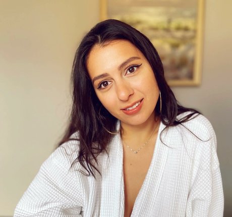 Gulia kostenlose nacktheit bilder