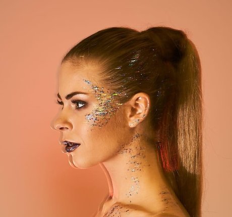 herbst-onlyfans nackte galerien