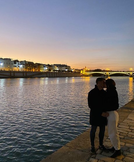 gummi-onlyfans hübsche porno fotos