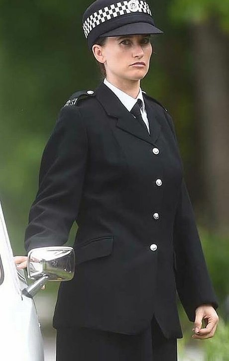 Emmerdale s Charley Webb perfekte xxx fotos