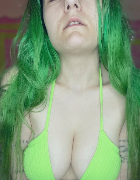 beliebte asiatische onlyfans perfekte heiße foto