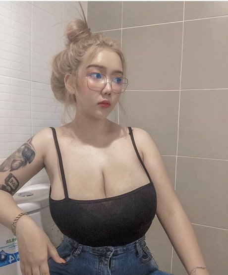 Yes Give pornostar sexy foto