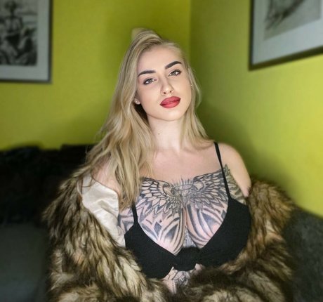 Jovana Jovancevic hübsche xxx archiv