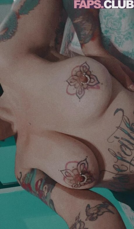 Miaura xxx pornographische bilder