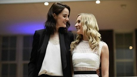 Joanne Froggatt model schöne bild