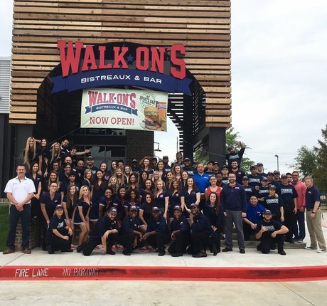 breite onlyfans exklusive nackt foto