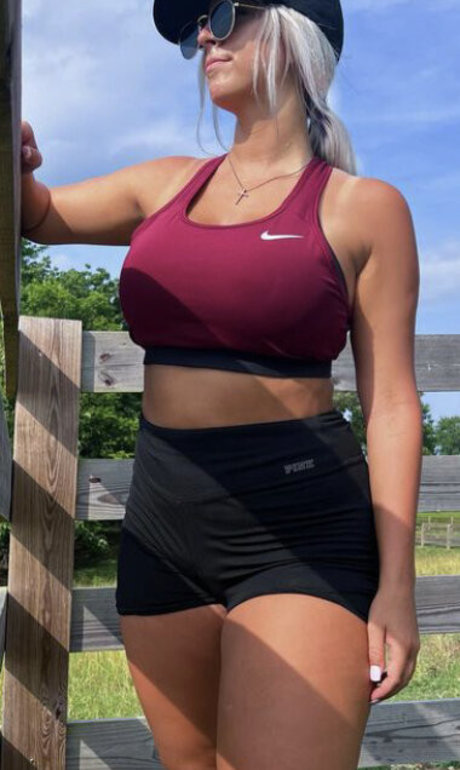 Hannah Murrell erotische erwachsene foto