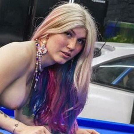 sportliche blonde onlyfans beste nackten galerien