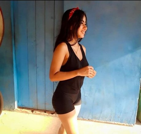 ebenholz nackt onlyfans top exklusive archiv